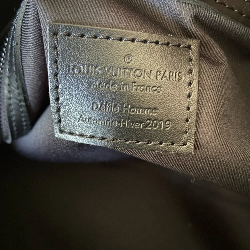 Louis Vuitton taiga rainbow keepall bandouliere 50
